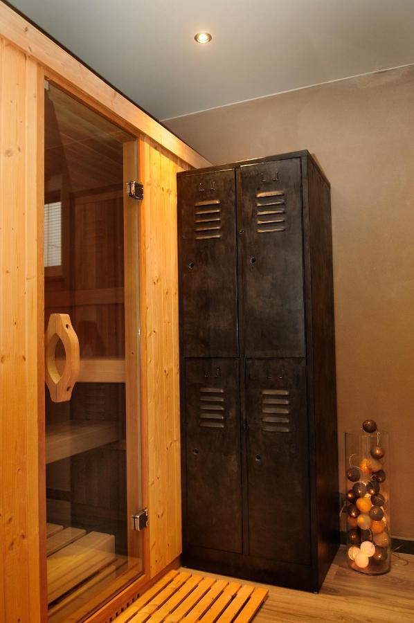 Sur Le Tige Hamois Bed & Breakfast Exterior photo