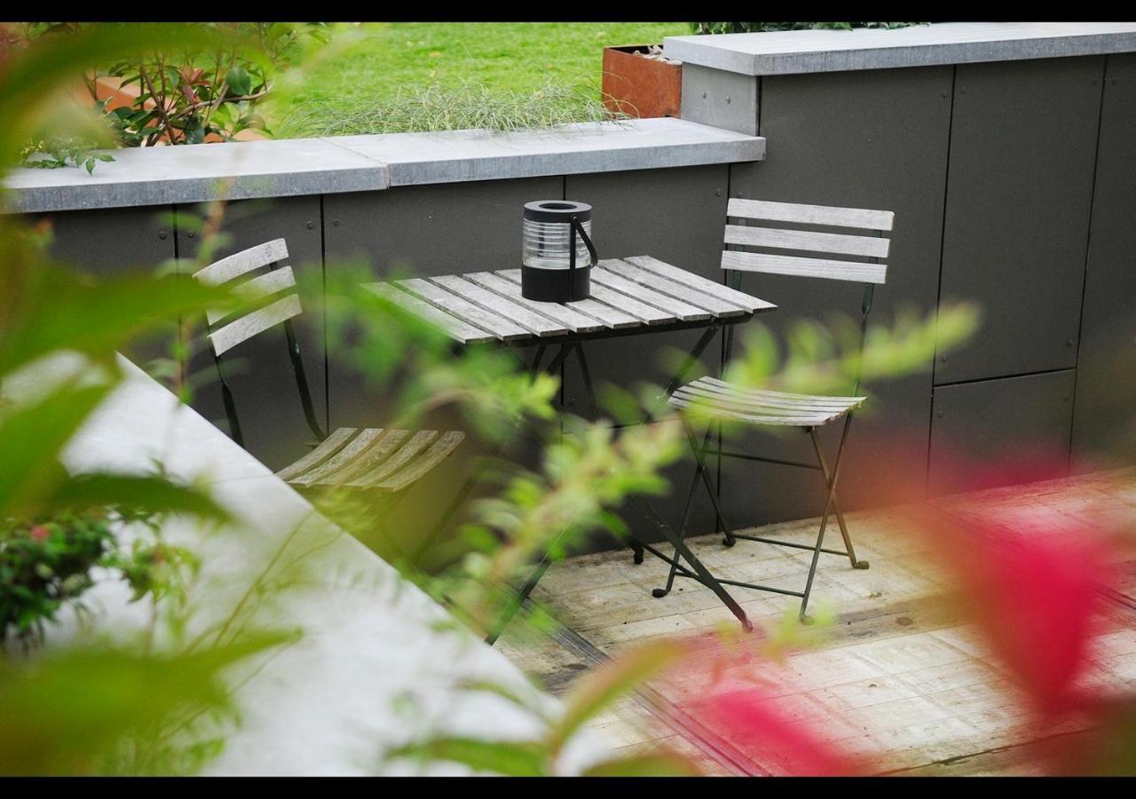 Sur Le Tige Hamois Bed & Breakfast Exterior photo